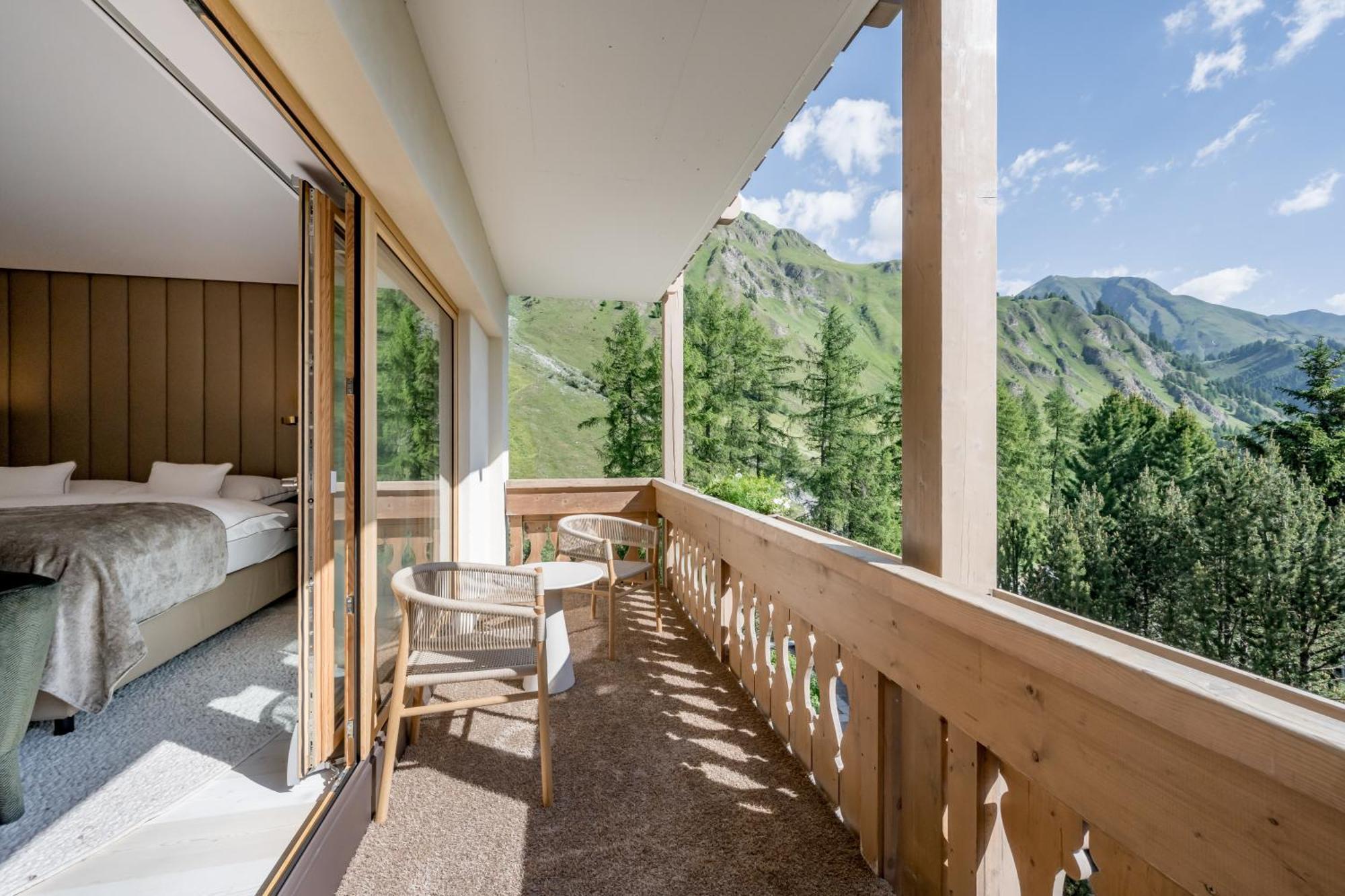 Relais & Chateaux Chasa Montana Замнаун Екстер'єр фото